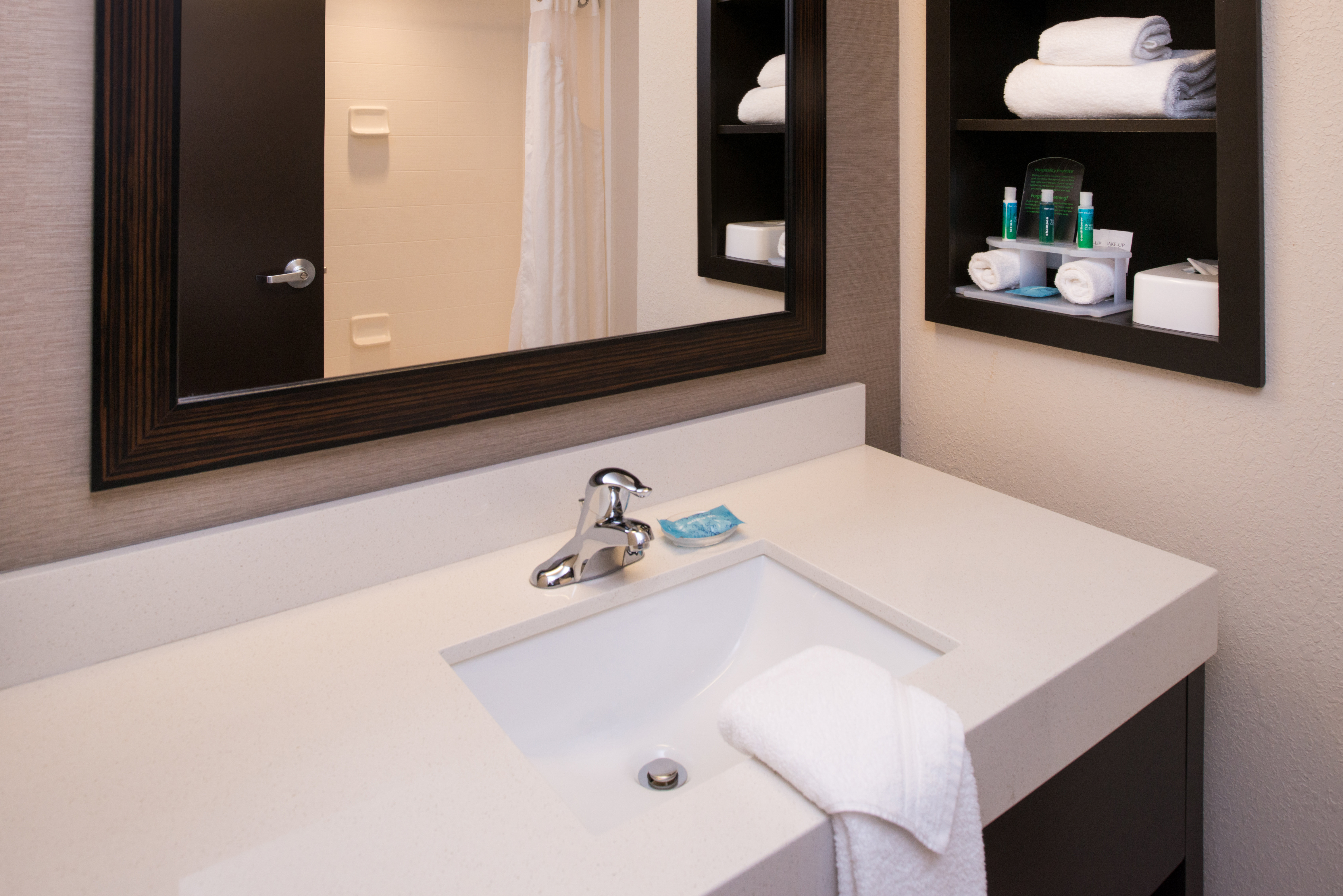 holiday inn express hotel and suites monroe by ihg