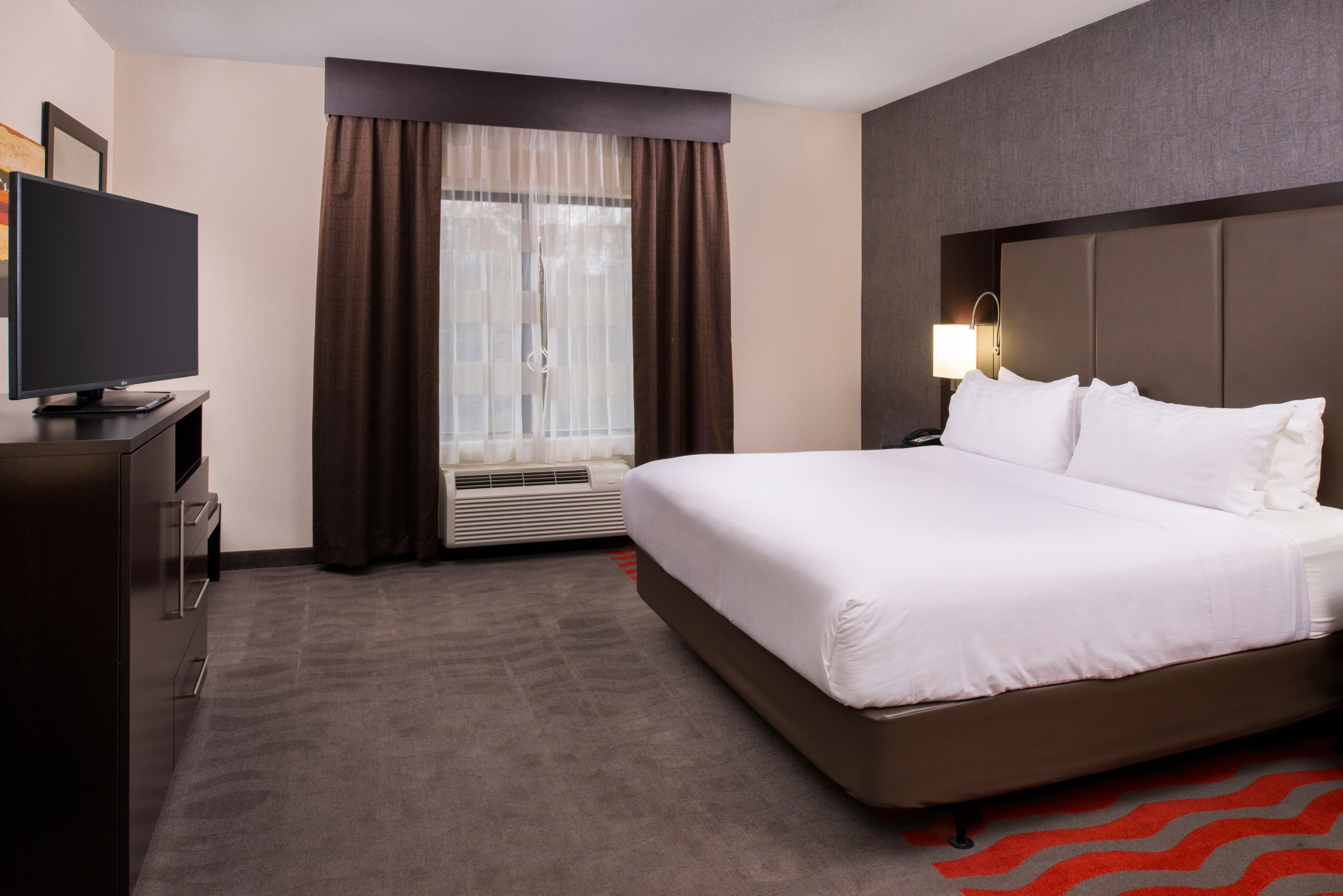 holiday inn express hotel and suites monroe by ihg