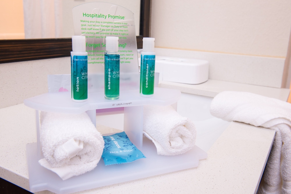 holiday inn express hotel and suites monroe by ihg
