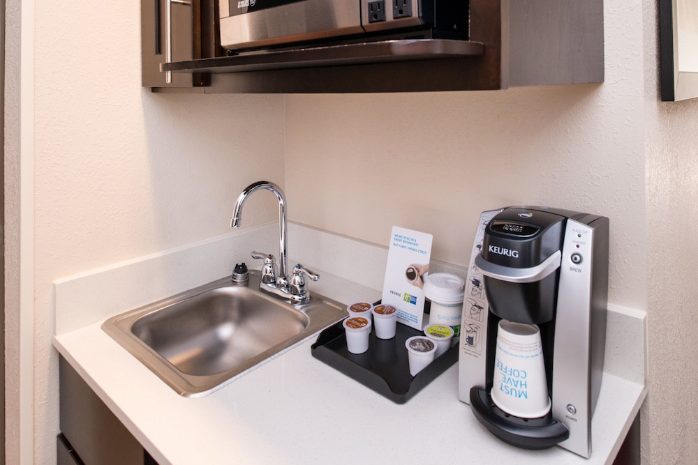 holiday inn express hotel and suites monroe by ihg