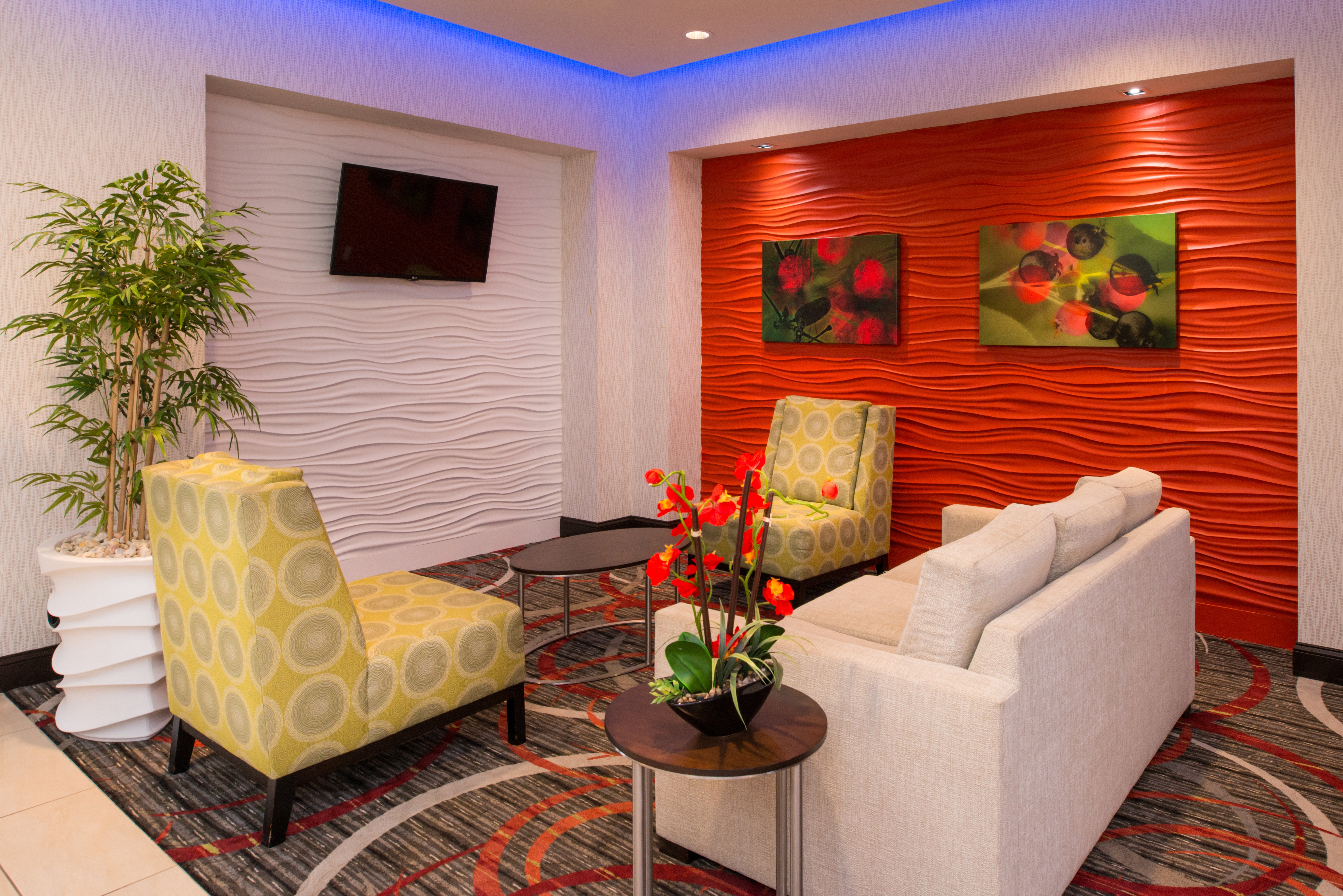 holiday inn express hotel and suites monroe by ihg