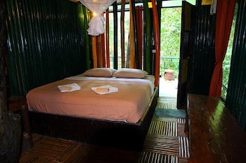 khao sok tree house