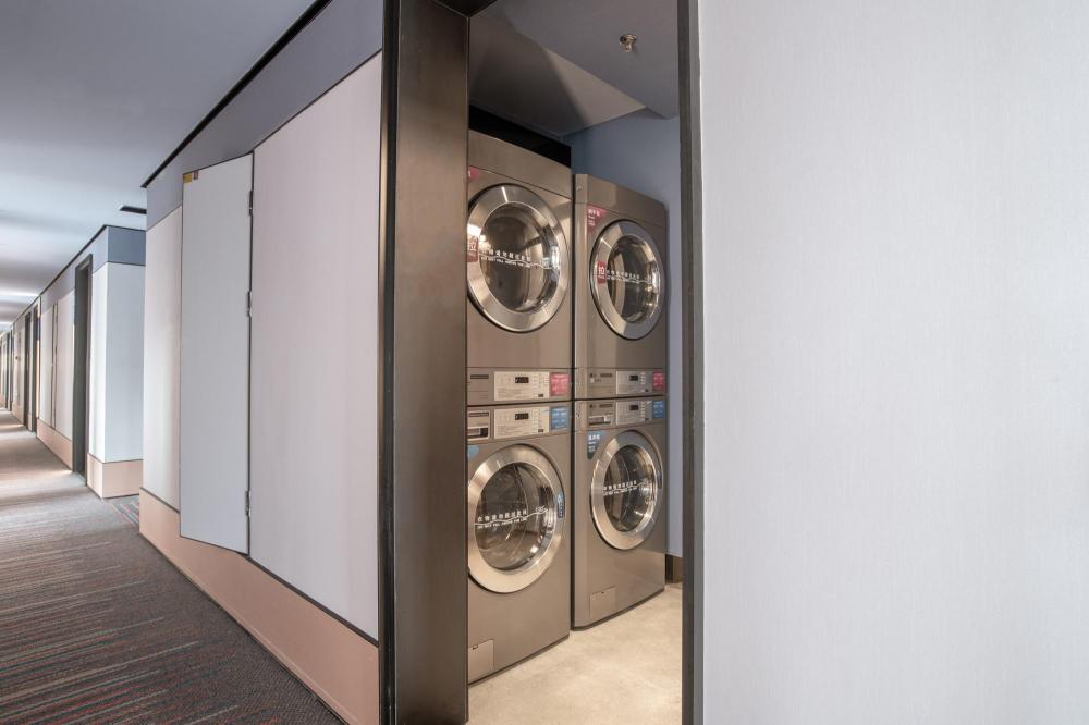 hanting hotel qinhuangdao hebei street yanshan university