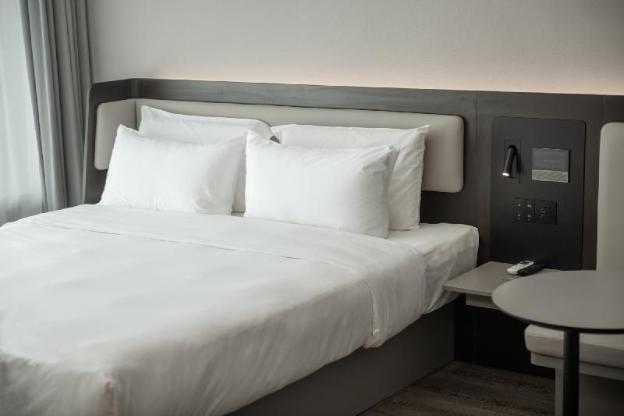 hanting hotel qinhuangdao hebei street yanshan university