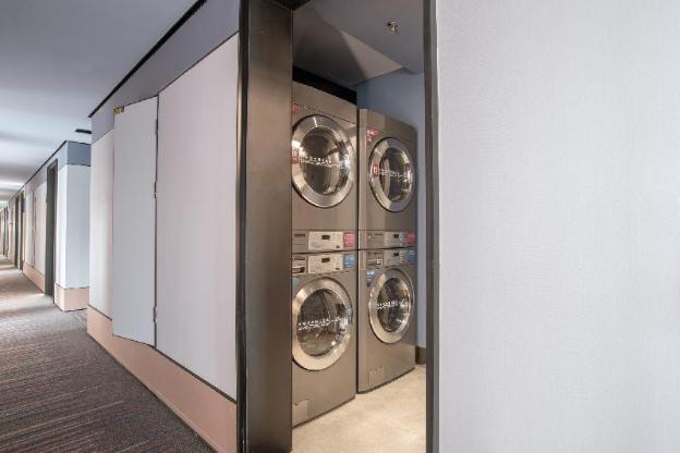 hanting hotel qinhuangdao hebei street yanshan university