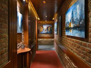 The Town House,India>>Ghaziabad,3 star