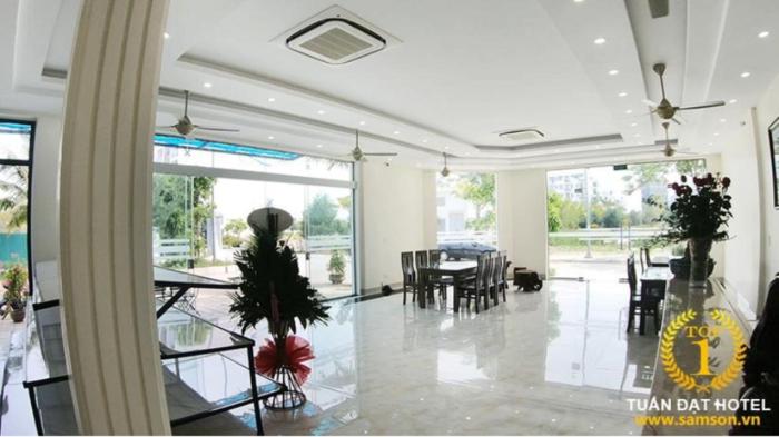 tuan dat luxury hotel flc