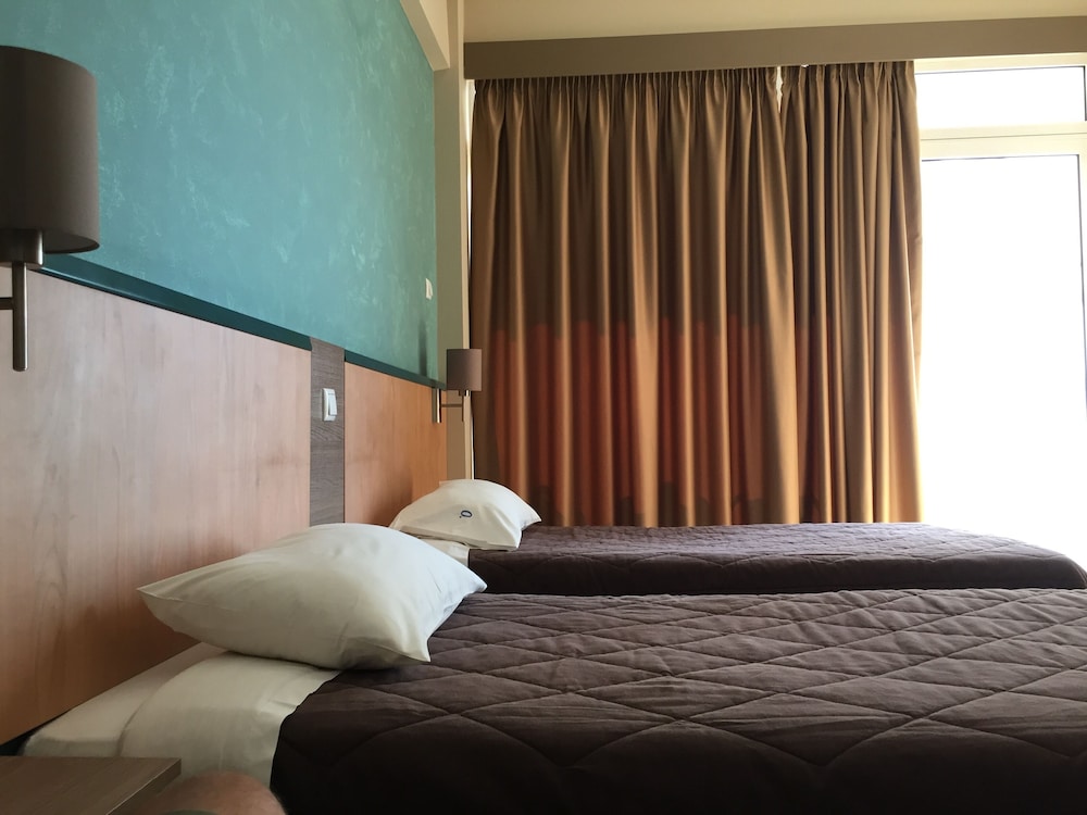 hotel ostria