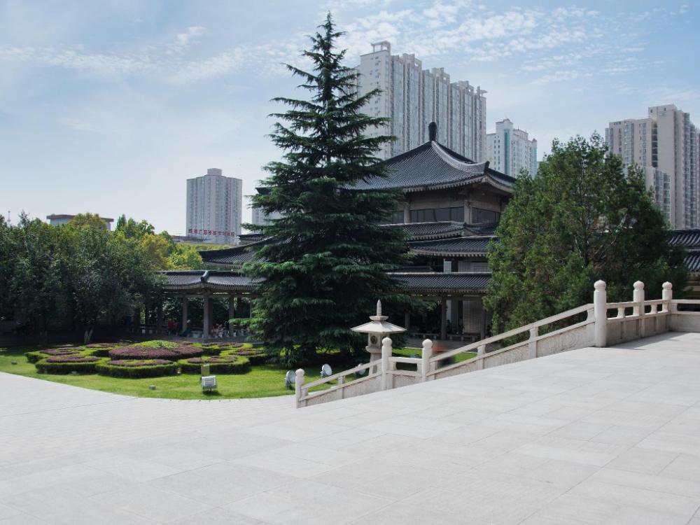 ji hotel xian dayanta xiaozhai dong road