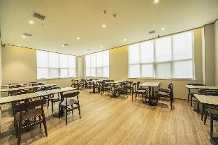 hanting hotel shenyang north university town qixing street