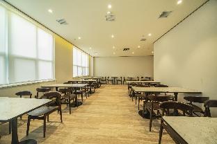 hanting hotel shenyang north university town qixing street