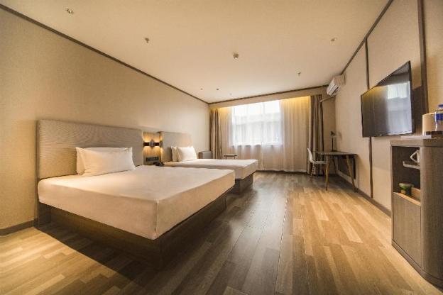 hanting hotel shenyang north university town qixing street
