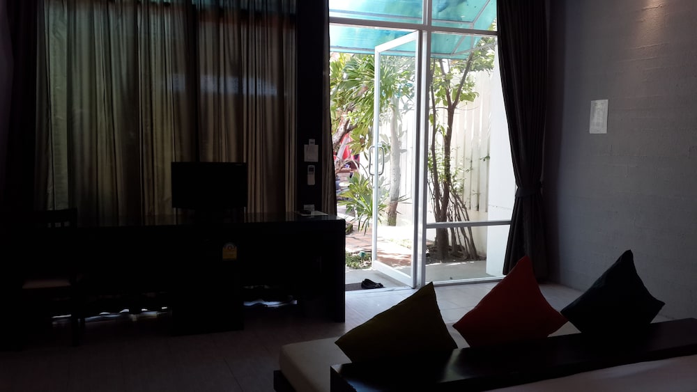 khun chaweng resort