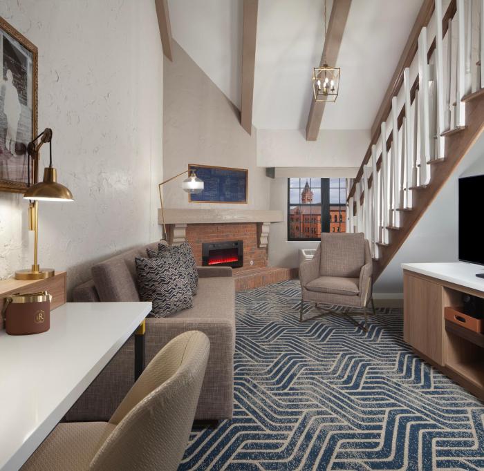 hotel royer urbana champaign tapestry collection by hilton