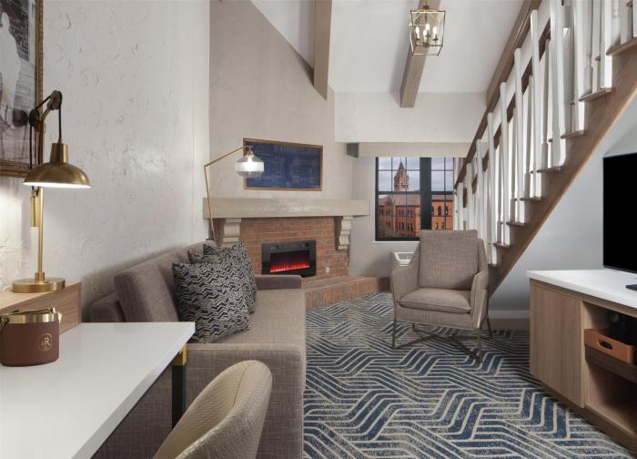 hotel royer urbana champaign tapestry collection by hilton