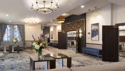 hotel royer urbana champaign tapestry collection by hilton