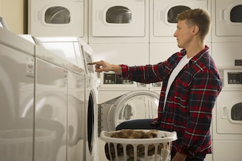 woodspring suites baton rouge east i 12