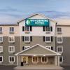 woodspring suites baton rouge east i 12
