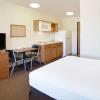 woodspring suites baton rouge east i 12