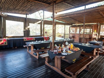 buffalo rock tented camp