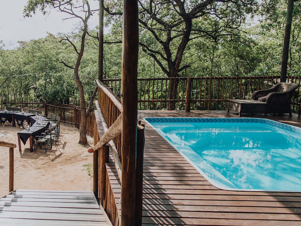 buffalo rock tented camp