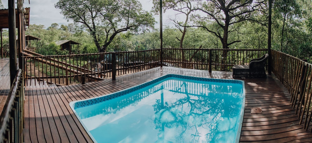 buffalo rock tented camp