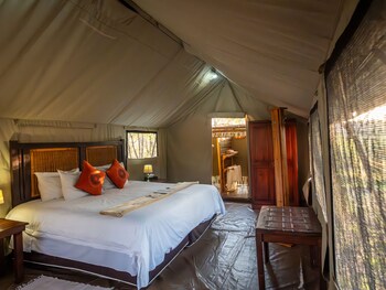 buffalo rock tented camp