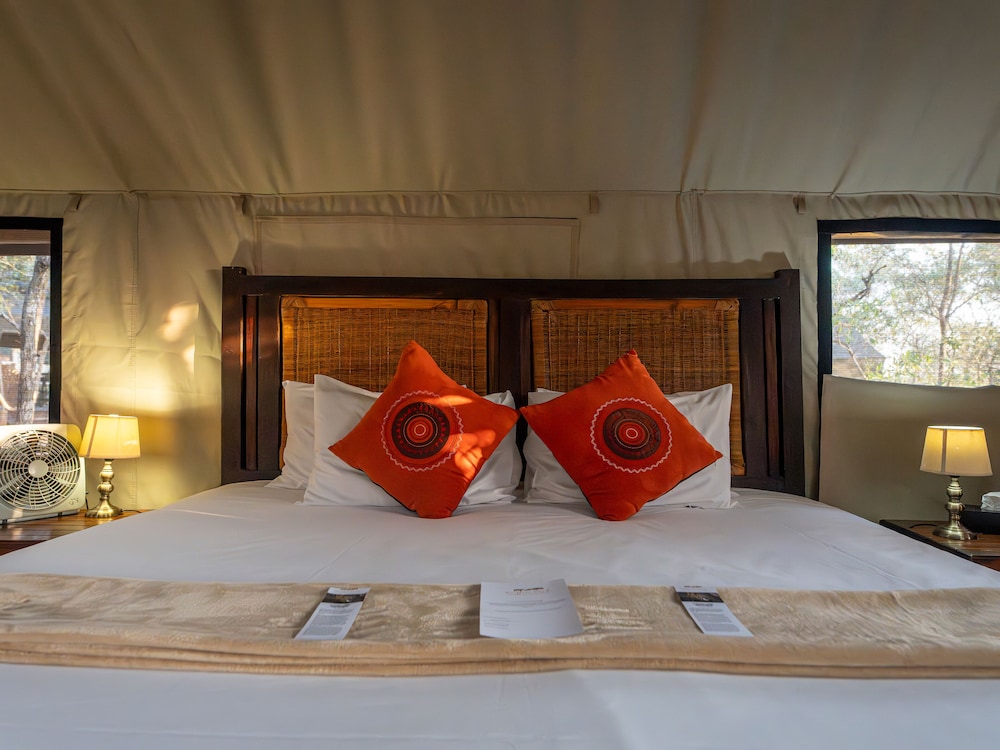 buffalo rock tented camp