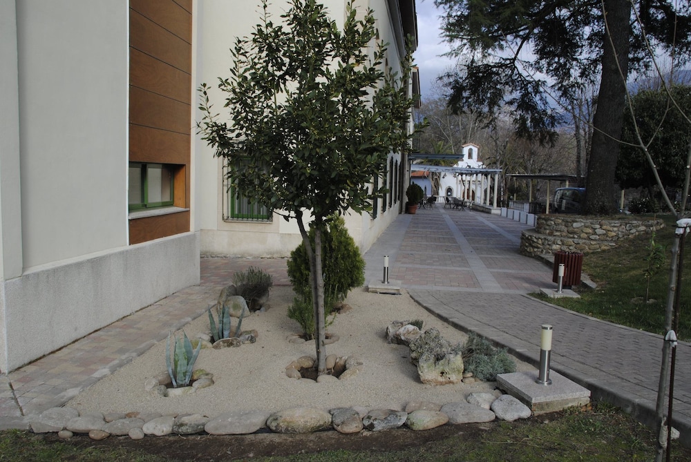 el salugral termal resort