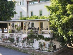 el salugral termal resort