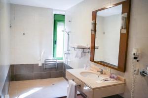 el salugral termal resort