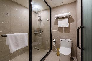 hanting hotel zunyi high speed railway station