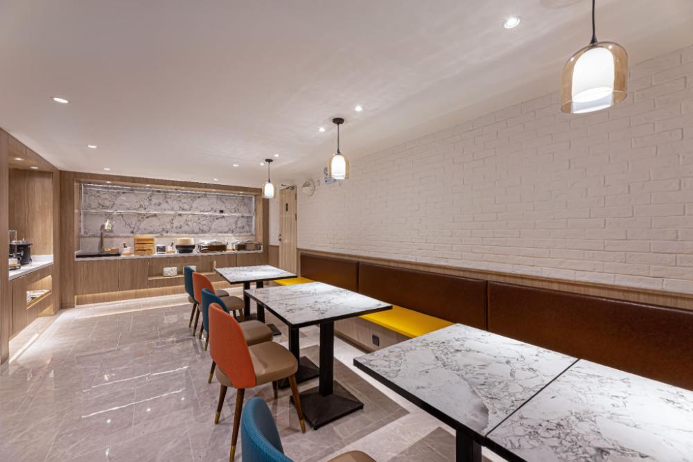 hanting premium hotel hefei binhu wanda city metro station
