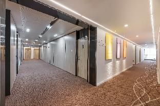 hanting premium hotel hefei binhu wanda city metro station