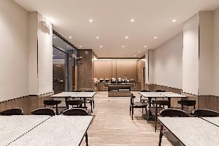 hanting hotelanyang linzhou avenue bus station