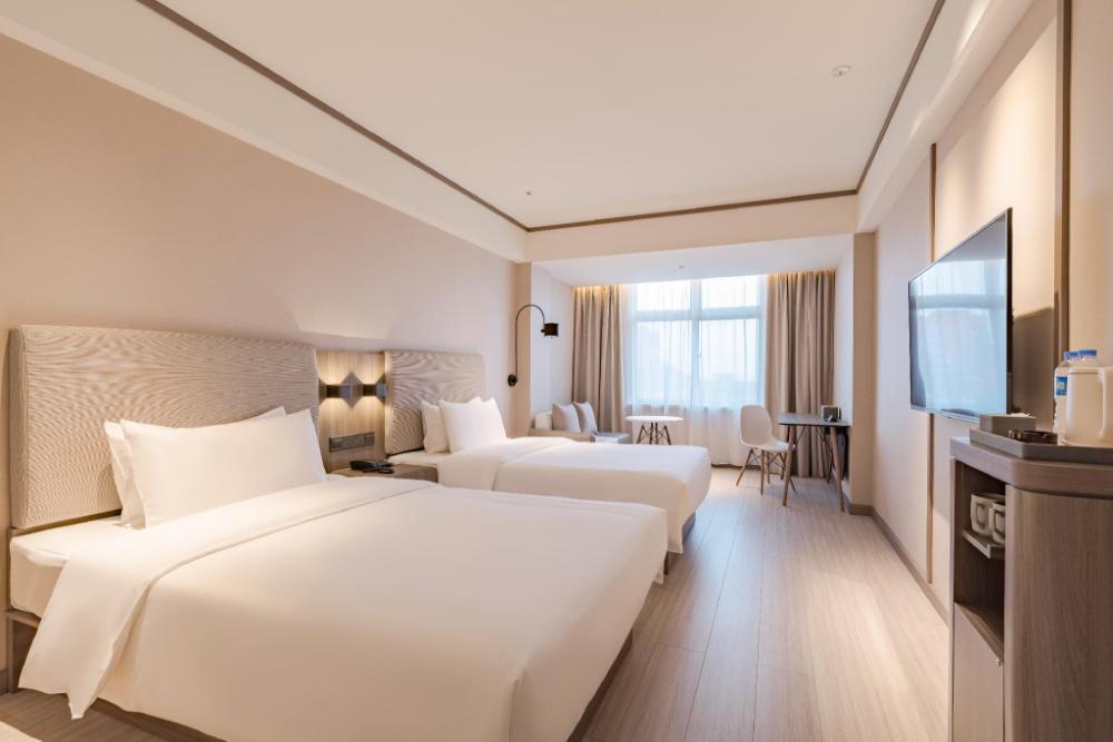 hanting hotelanyang linzhou avenue bus station