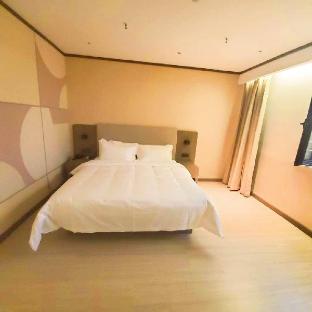 hanting hotel fushun qingyuan railway station baiyun street