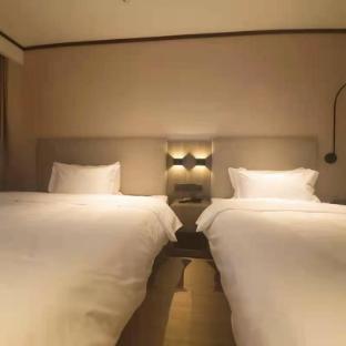 hanting hotel fushun qingyuan railway station baiyun street