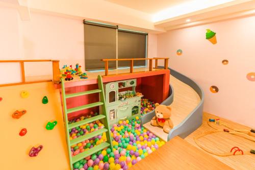 kids fun hotel