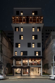 the lantern hatyai hotel sha extra plus