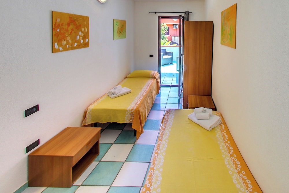 residence oasi anfiteatro