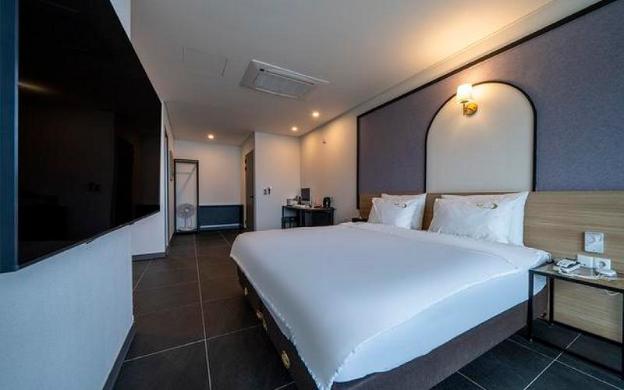 sacheon samcheonpo jambo hotel