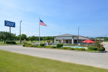 briarwood inn of geneva