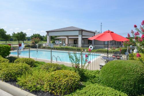 briarwood inn of geneva
