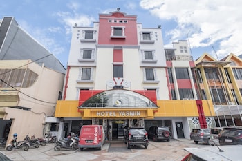 Collection O 637 Yasmin Hotel,Indonesia>>Makassar,2 star