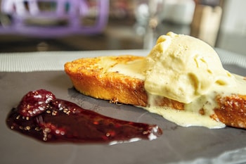 azz merida medea hotel