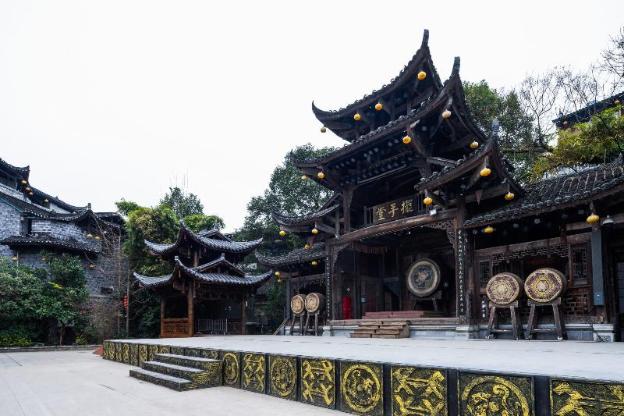 floral hotel furong ancient town xizhou impression
