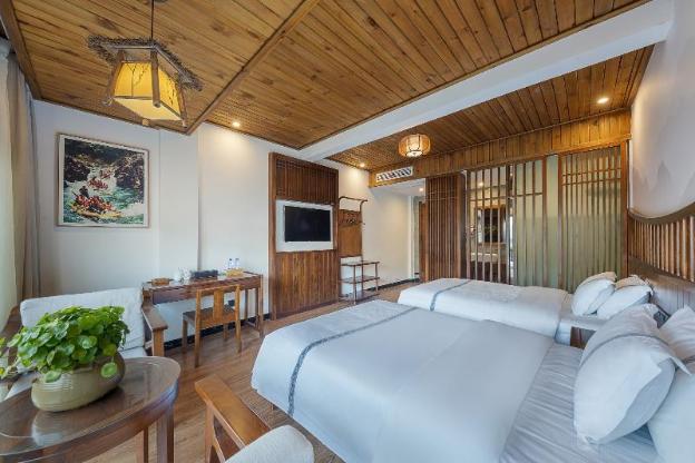floral hotel furong ancient town xizhou impression