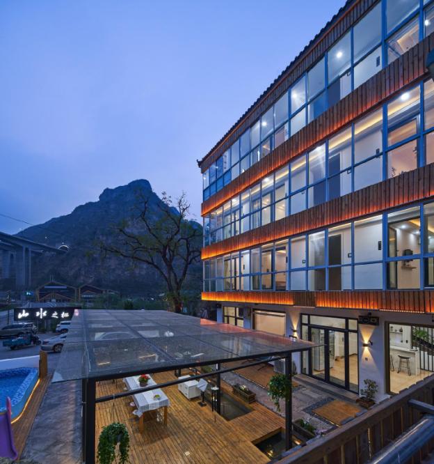 floral hotel yeshanpo habitat of mountains and river