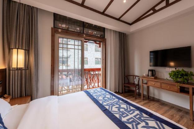 floral hotel furong town jiaxin